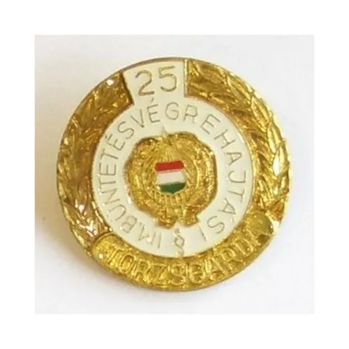 Kitűző 106