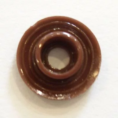 Nyomógomb esőgallérhoz 1 cm, barna alátét II