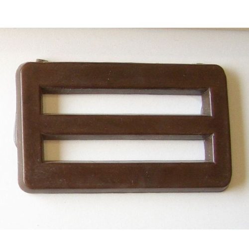 BELT BUCKLE FOR OVERCOAT