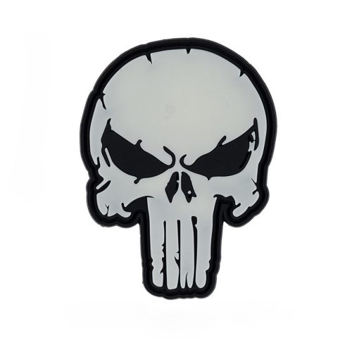 Patch din PVC cu craniu Punisher care strălucește în întuneric