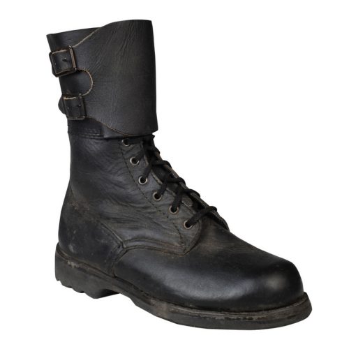 Kroatische Stiefel, Schwarz