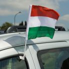 Flagge fürs Auto Ungarn mit Wappe